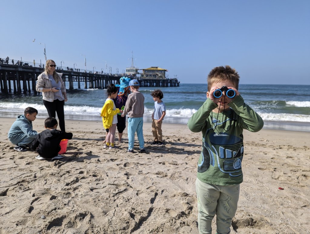 Kids Learn Season of Science, Biomimicry in Heal the Bay Science Camp
